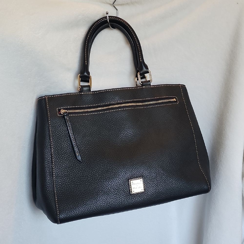 DOONEY & BOURKE Black Leather Satchel with Structured Design